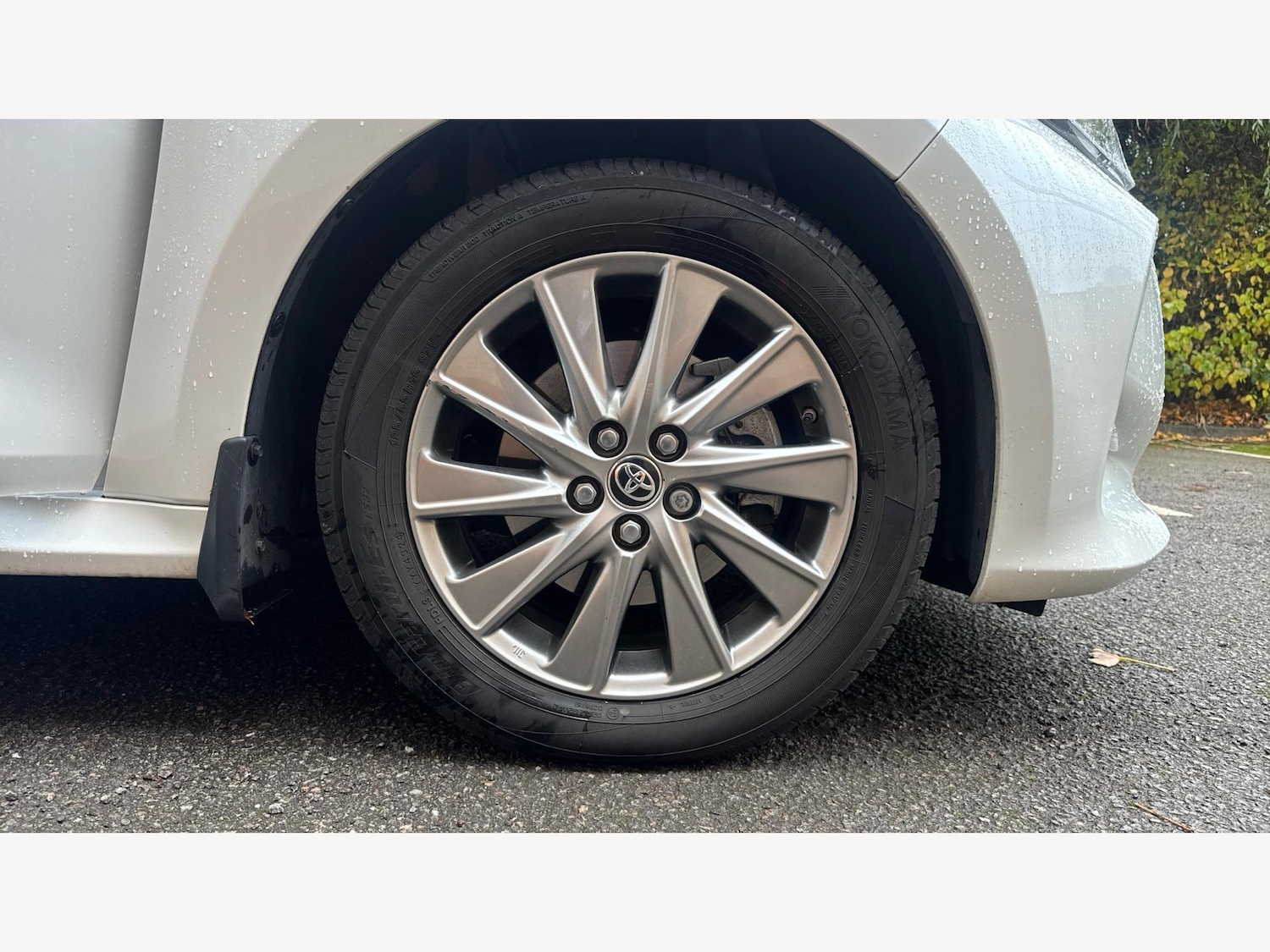 Used Toyota Yaris 2022 for sale - 76424851: Photo 20