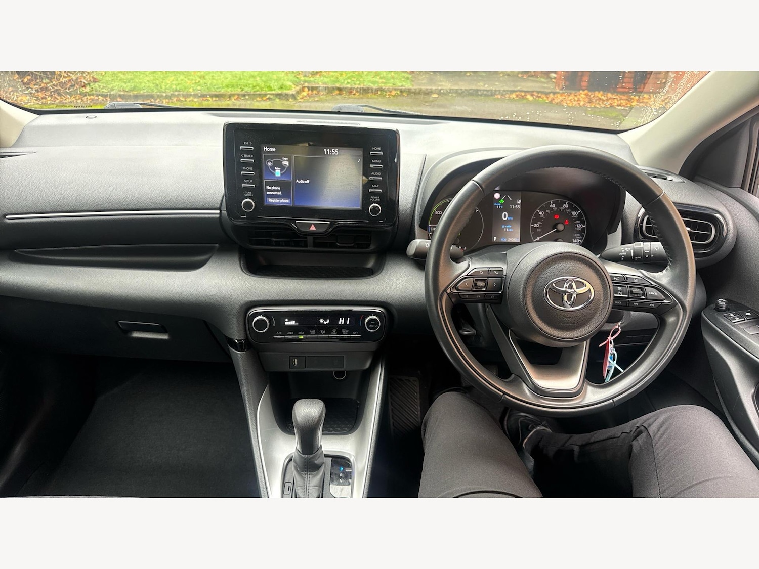 Used Toyota Yaris 2022 for sale - 76424851: Photo 7