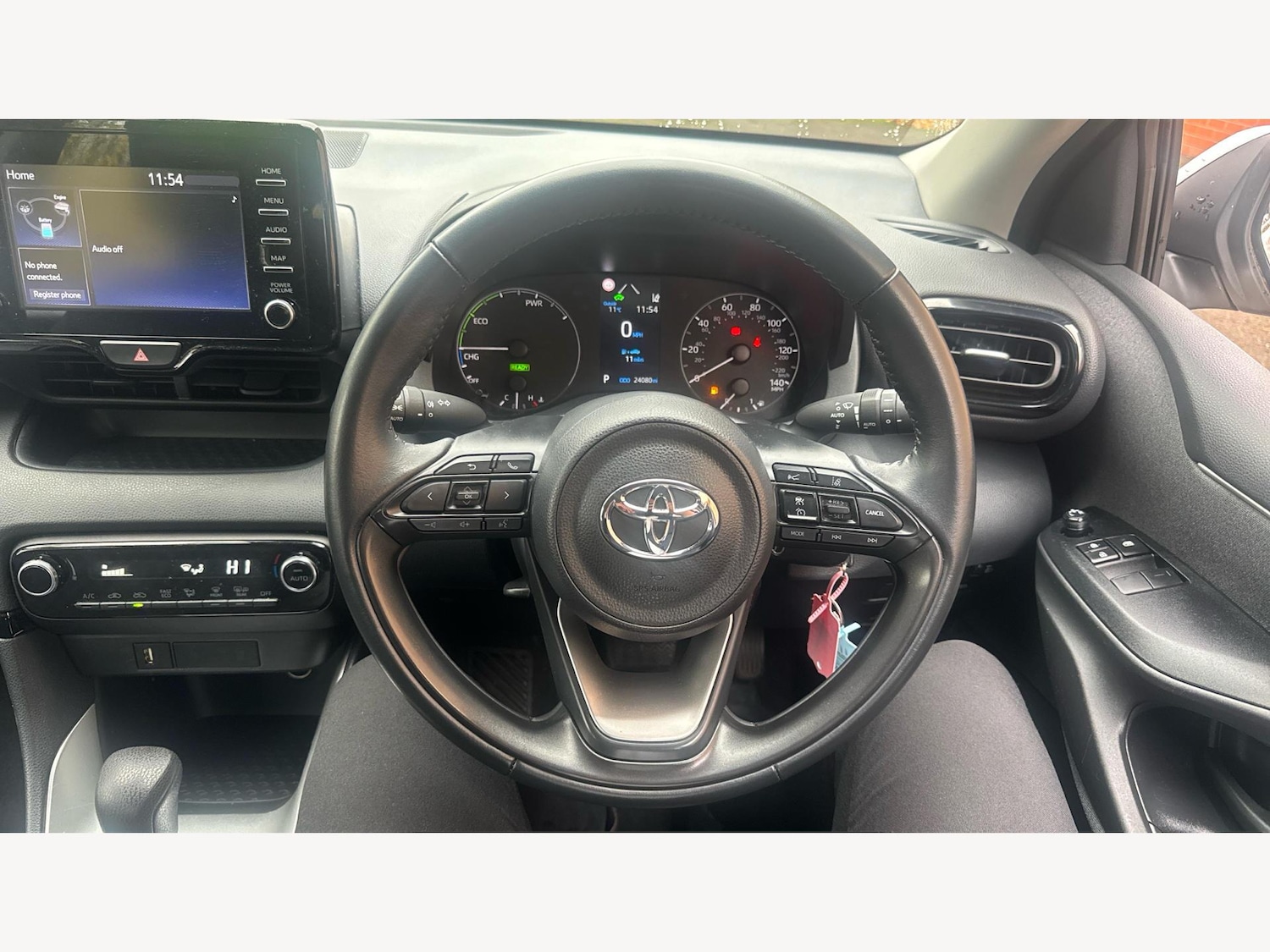 Used Toyota Yaris 2022 for sale - 76424851: Photo 8