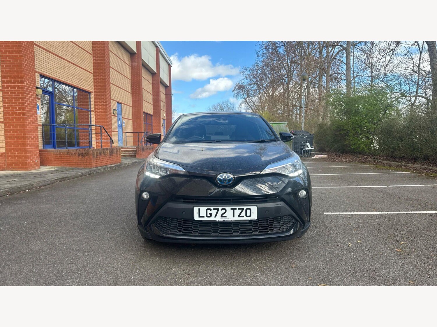 Used Toyota C-HR 2023 for sale - 77892456: Photo 17