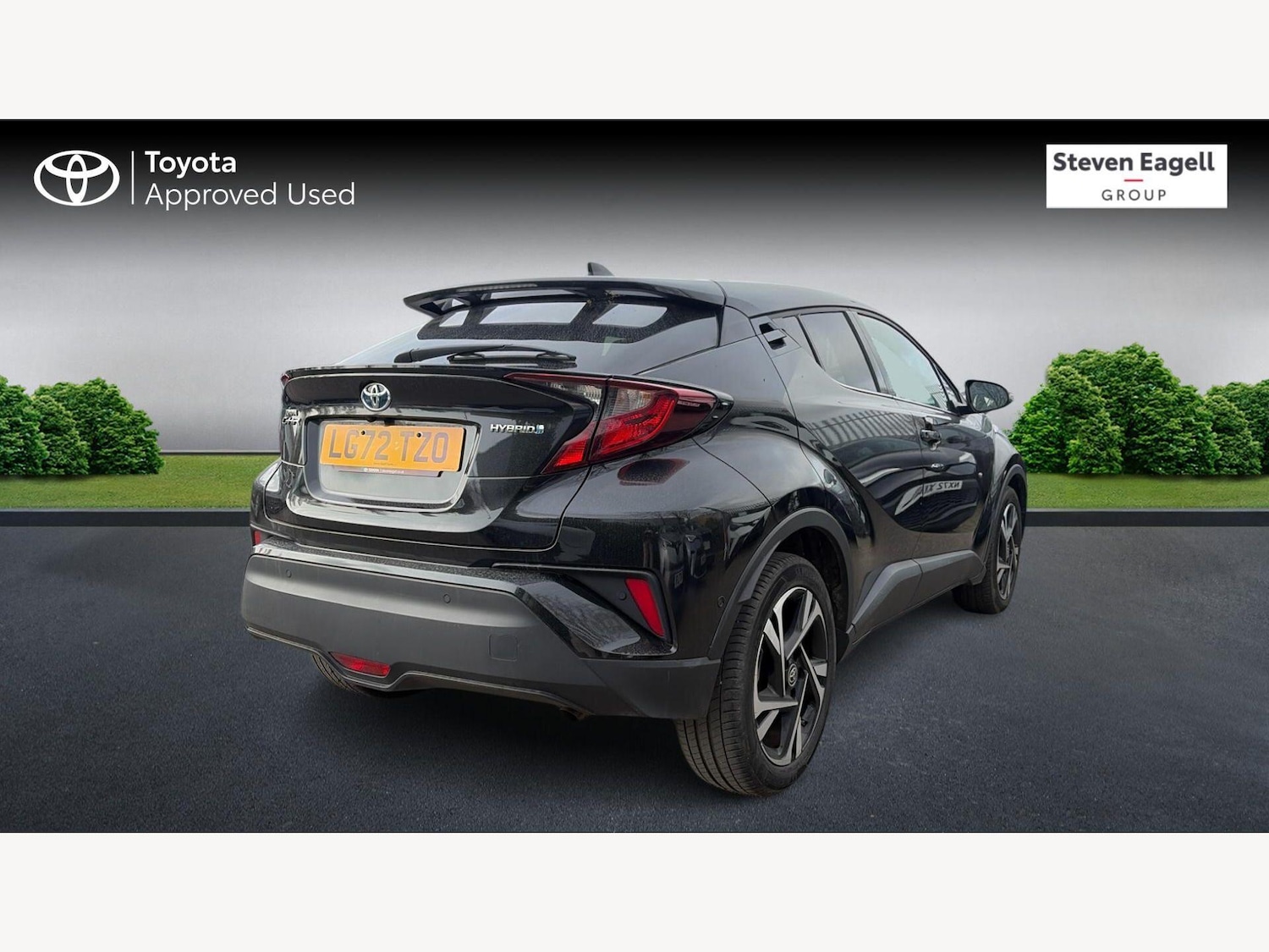 Used Toyota C-HR 2023 for sale - 77892456: Photo 2