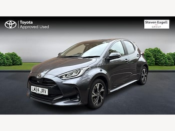 Used Toyota Yaris 2024 for sale - 76307877: Photo