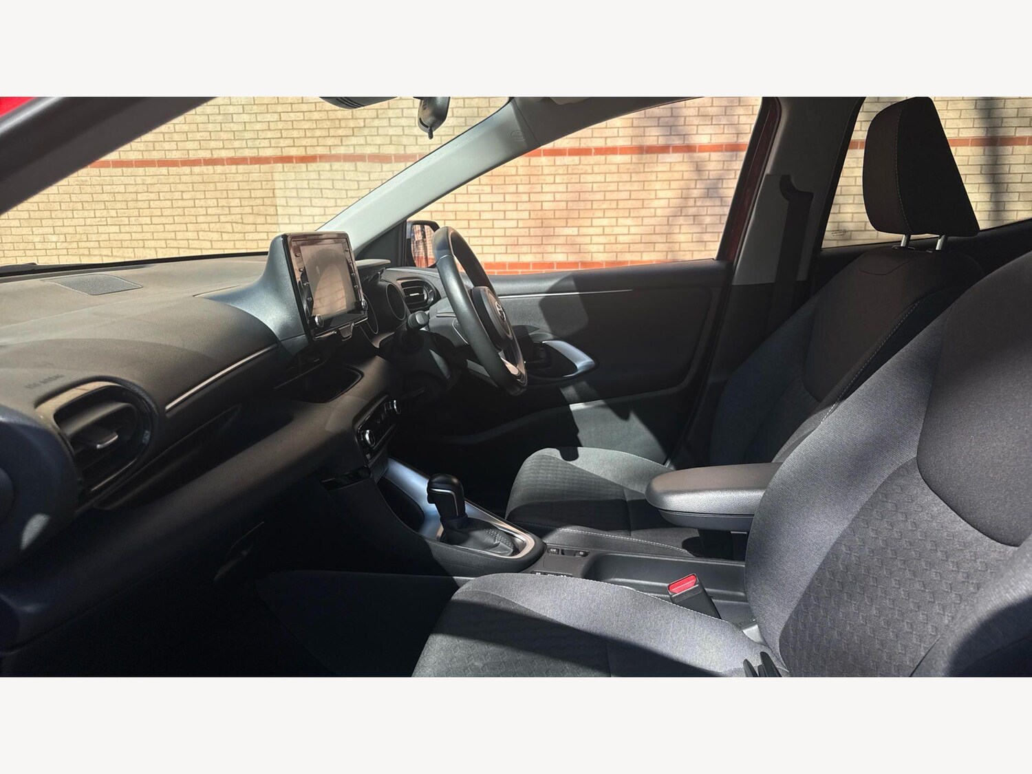 Used Toyota Yaris 2023 for sale - 77982312: Photo 12