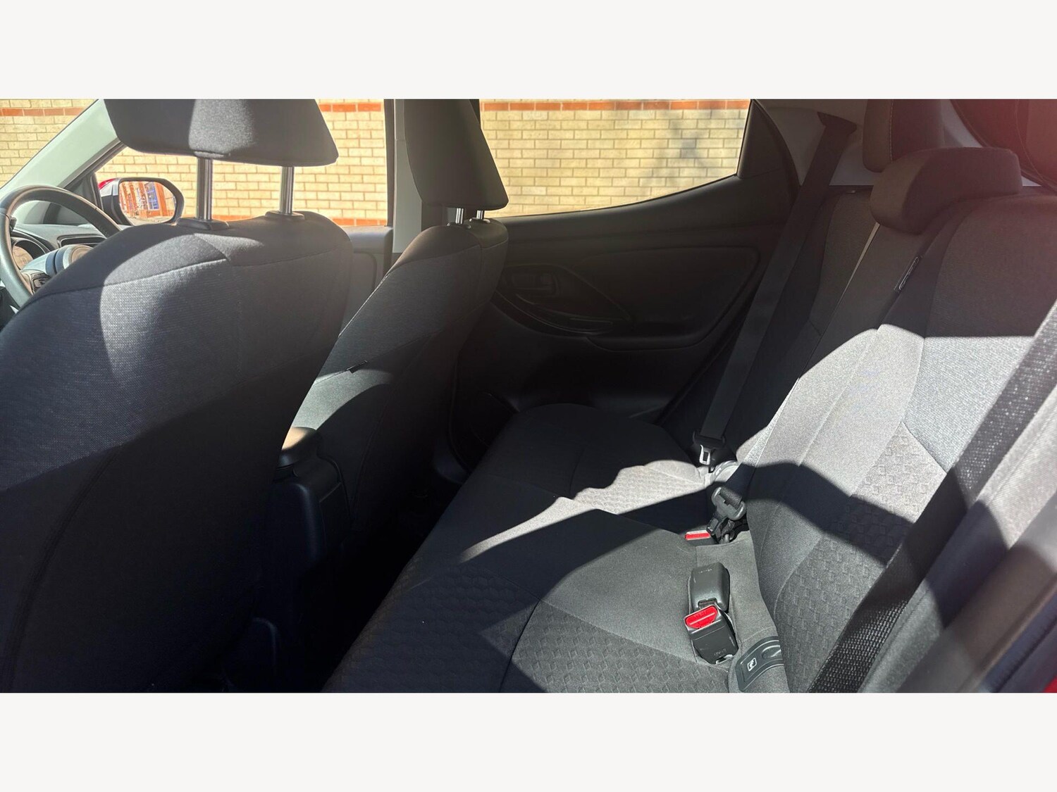 Used Toyota Yaris 2023 for sale - 77982312: Photo 15