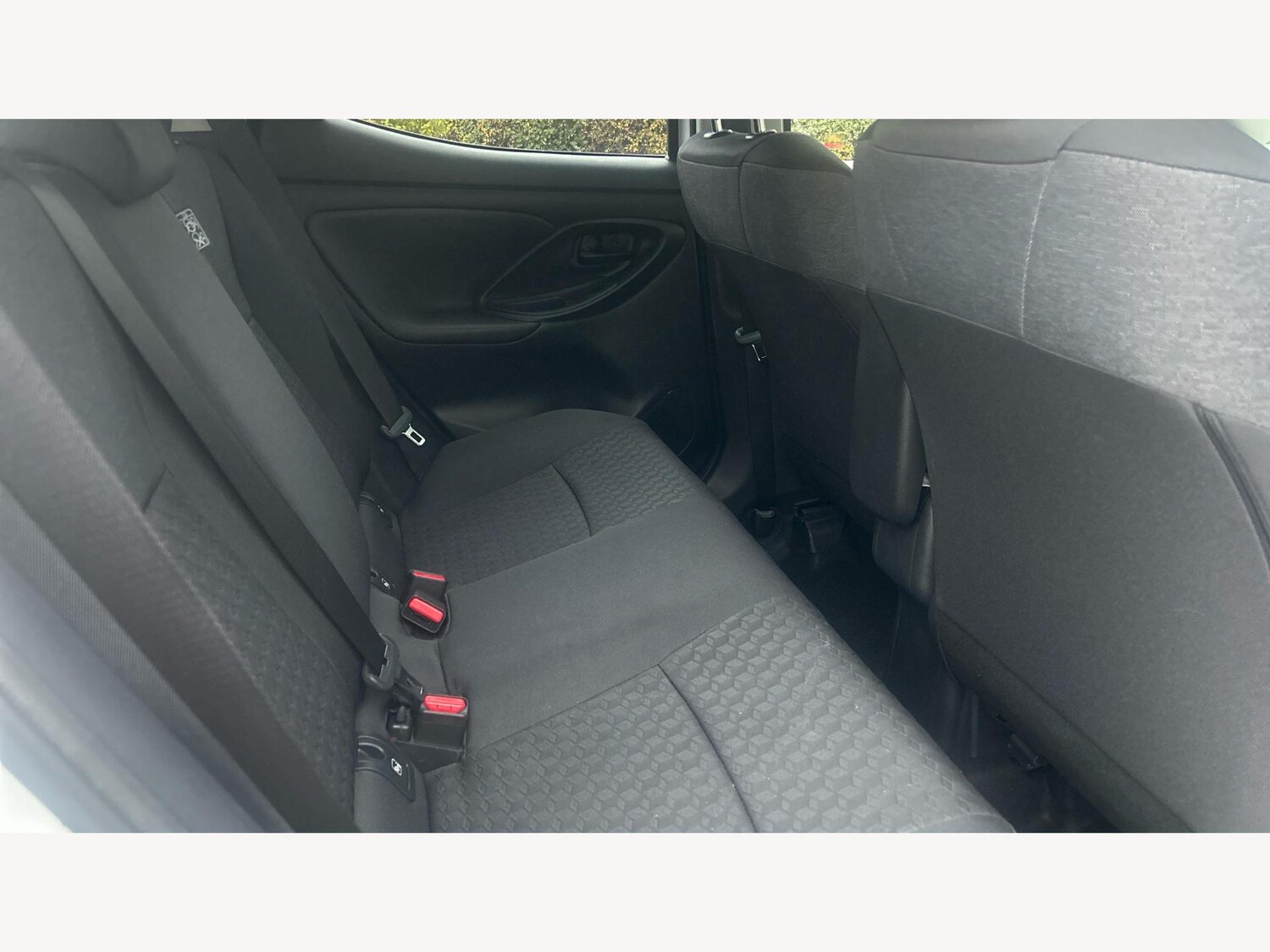 Used Toyota Yaris 2023 for sale - 76360170: Photo 14