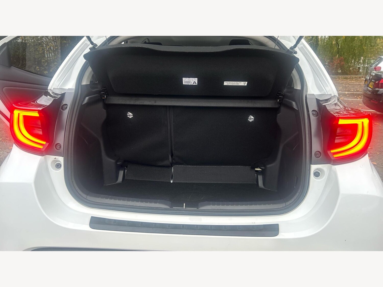 Used Toyota Yaris 2023 for sale - 76360170: Photo 16