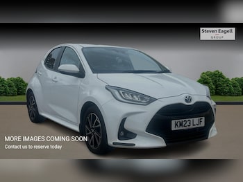 Used Toyota Yaris 2023 for sale - 76360170: Photo