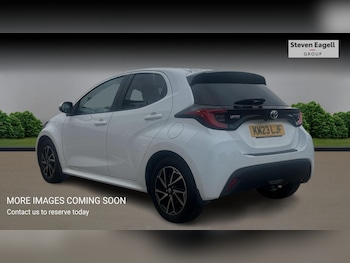 Used Toyota Yaris 2023 for sale - 76360170: Photo