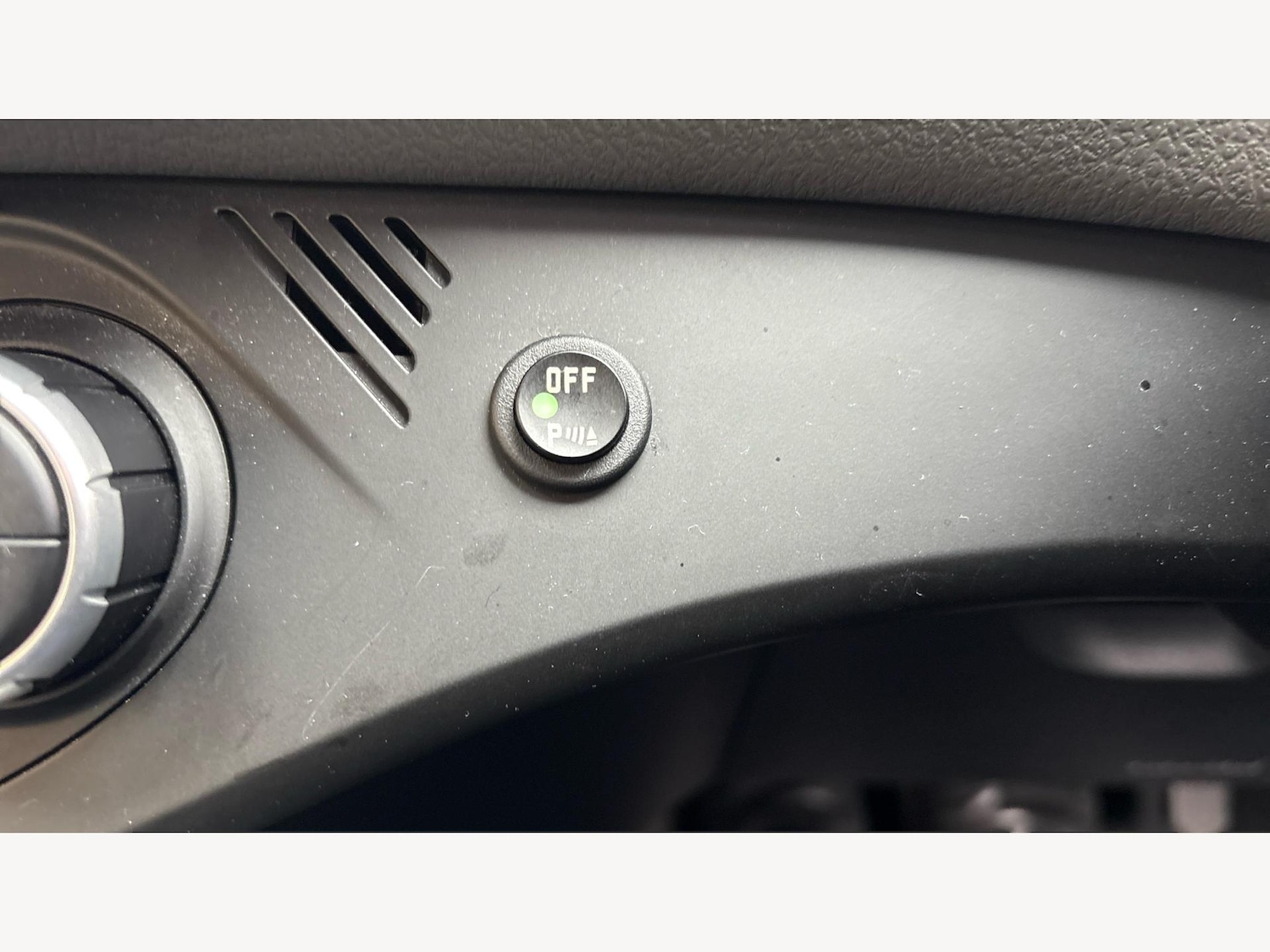 Used Toyota Yaris 2018 for sale - 77191994: Photo 25