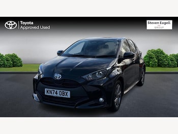 Used Toyota Yaris 2024 for sale - 77305206: Photo