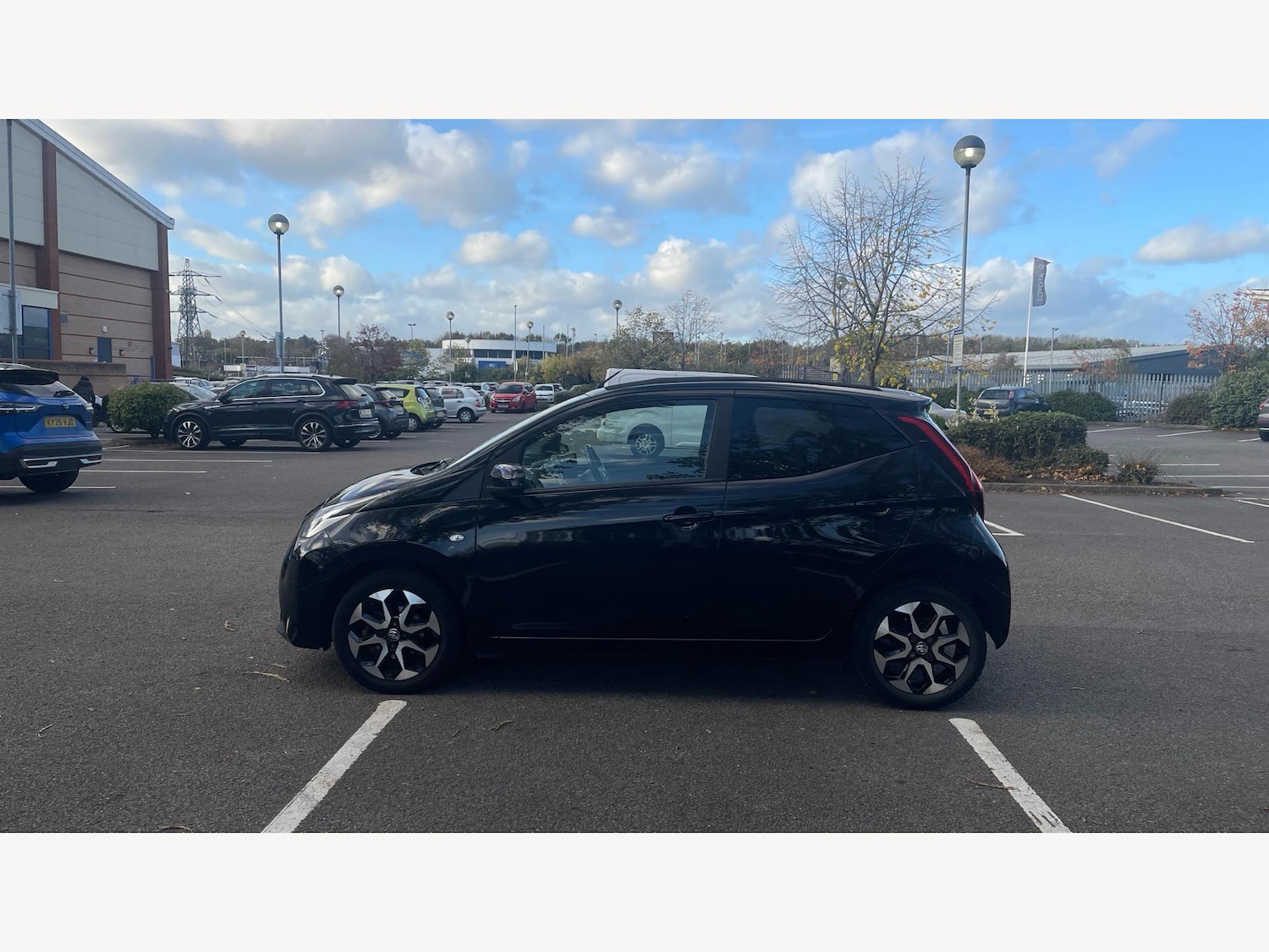 Used Toyota AYGO 2019 for sale - 76397963: Photo 19