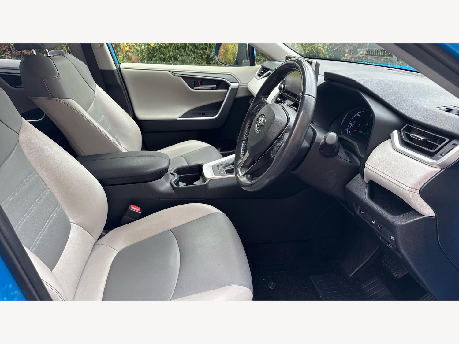 Used Toyota RAV4 2021 for sale - 76388391: Photo 13