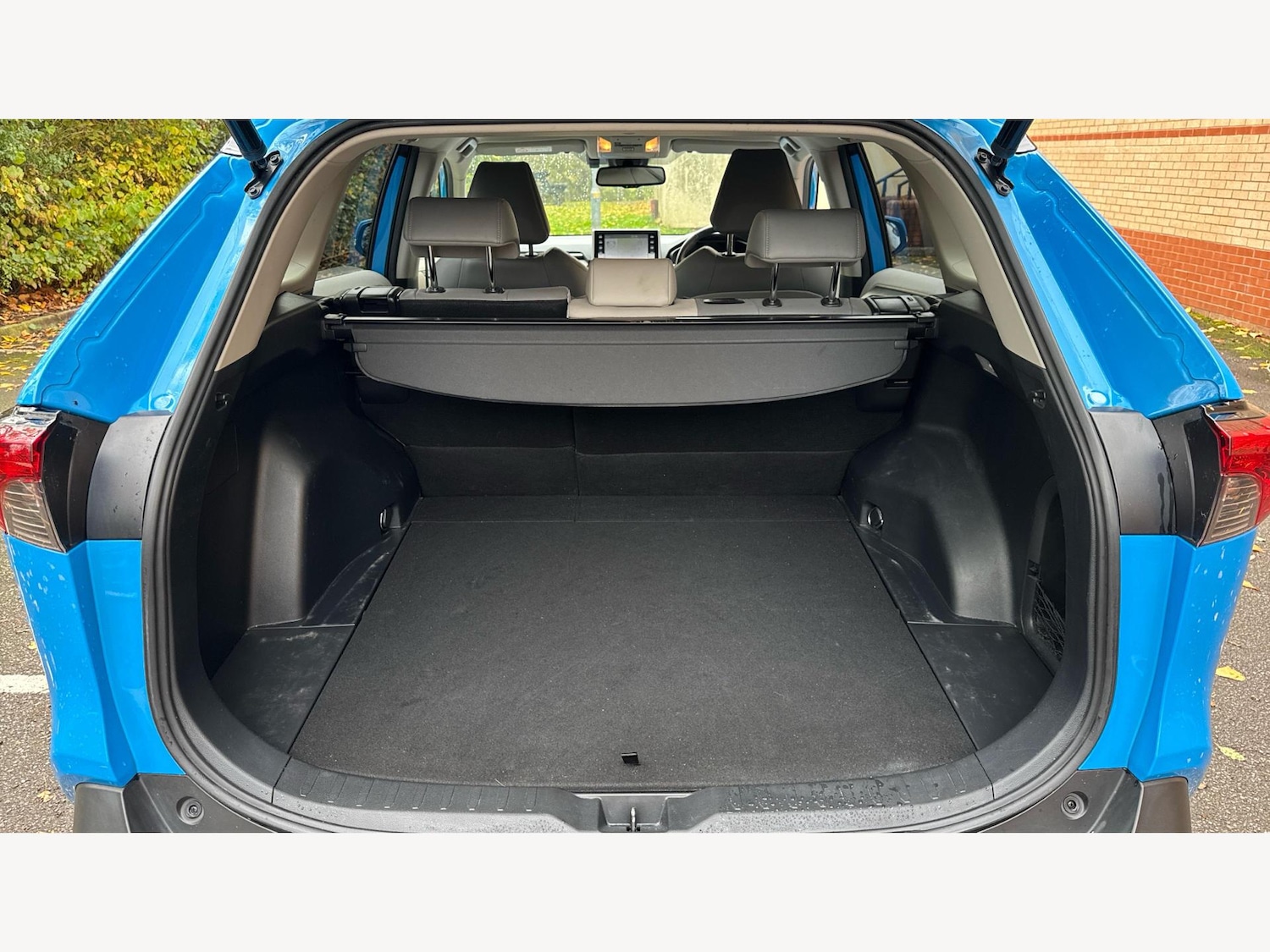 Used Toyota RAV4 2021 for sale - 76388391: Photo 16