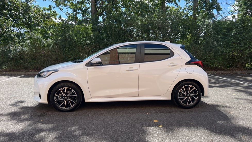 Used Toyota Yaris 2022 for sale - 77395722: Photo 19