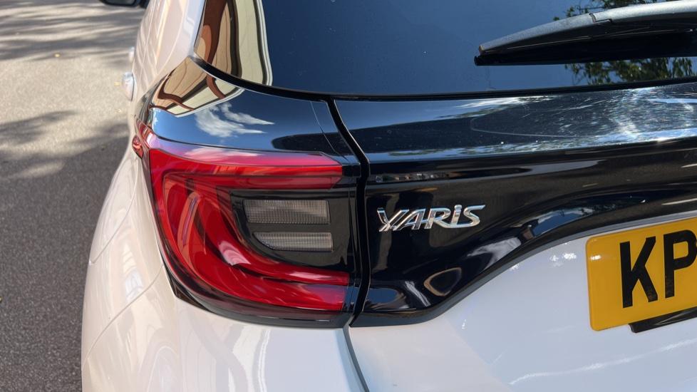 Used Toyota Yaris 2022 for sale - 77395722: Photo 34