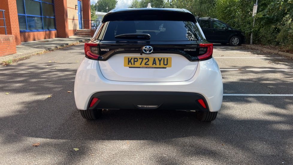 Used Toyota Yaris 2022 for sale - 77395722: Photo 36