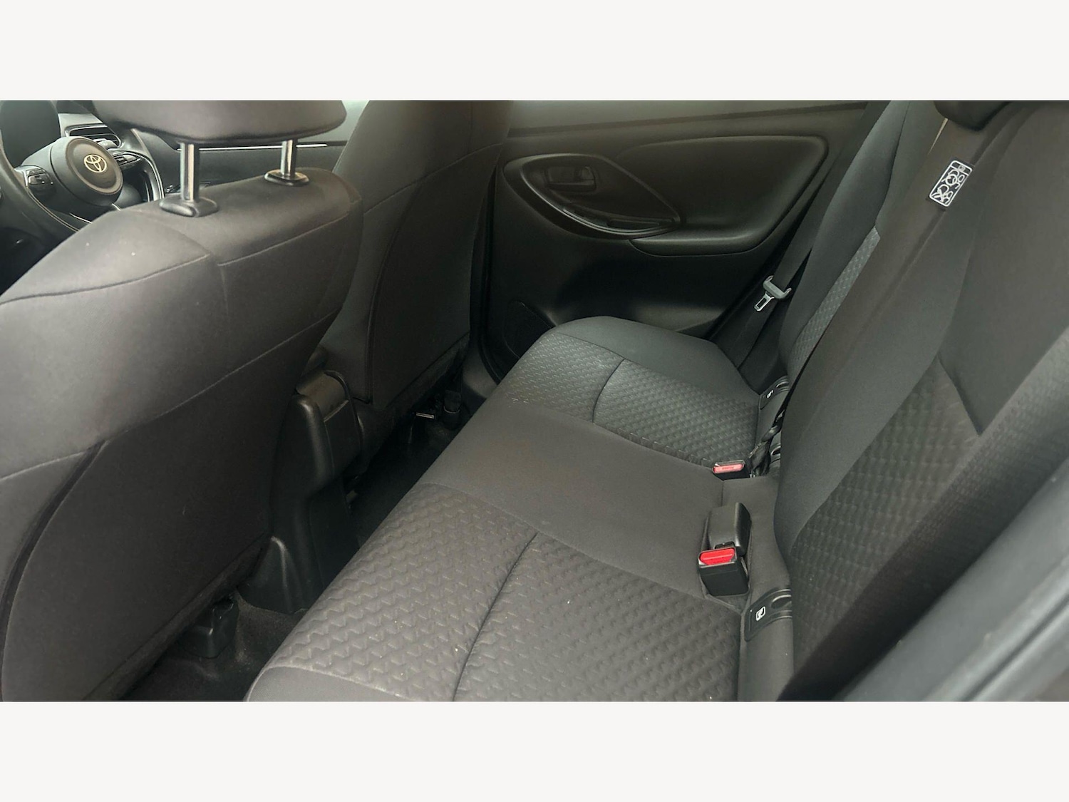 Used Toyota Yaris Cross 2024 for sale - 77892627: Photo 15