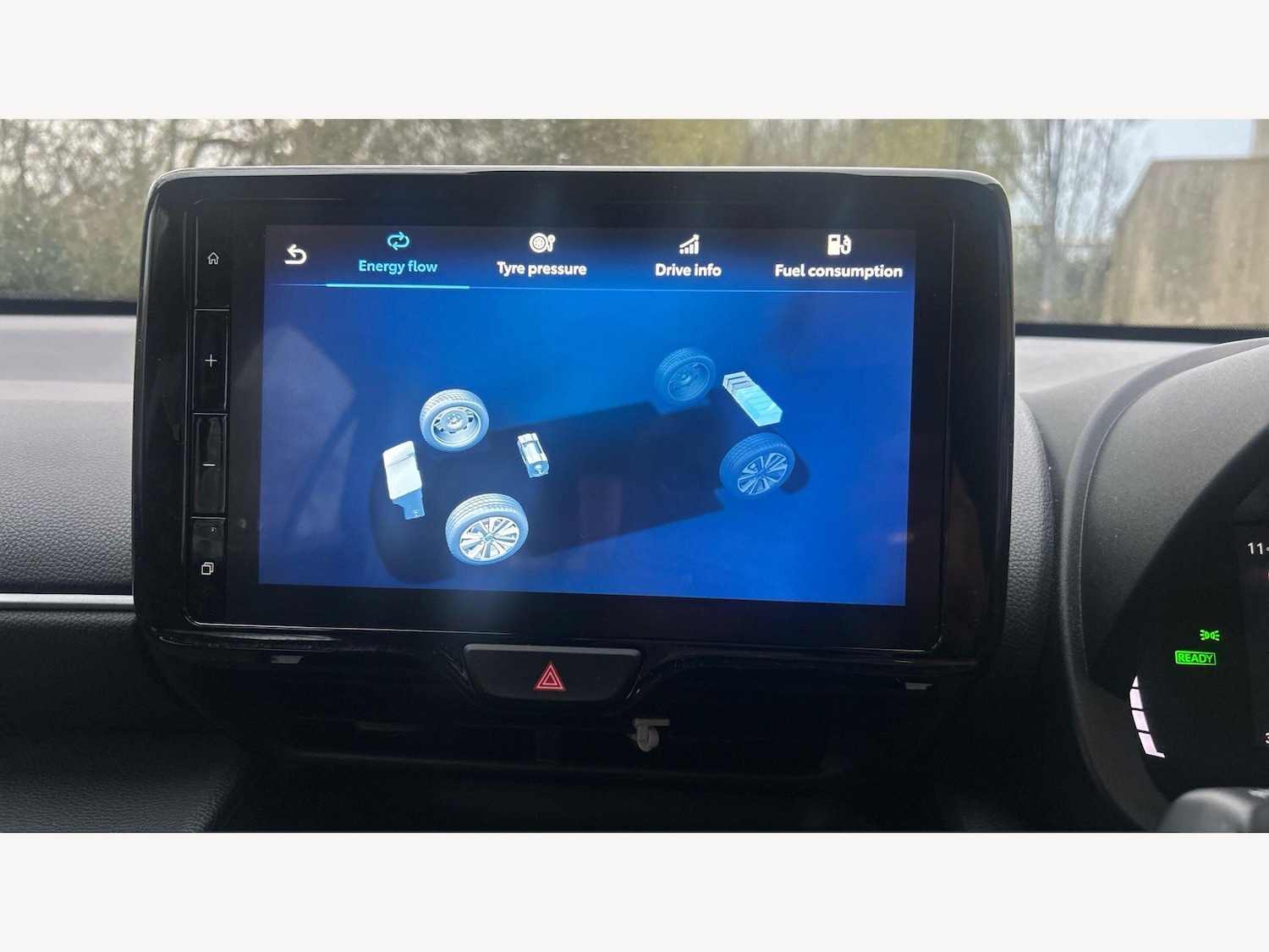 Used Toyota Yaris Cross 2024 for sale - 77892627: Photo 22