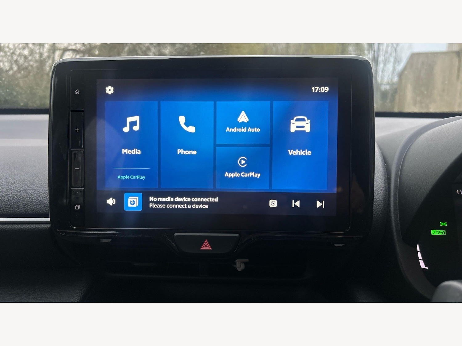 Used Toyota Yaris Cross 2024 for sale - 77892627: Photo 9