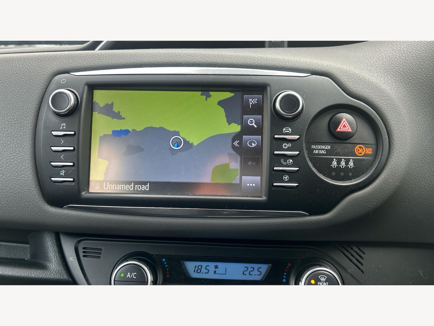 Used Toyota Yaris for sale - 77753355: Photo 9