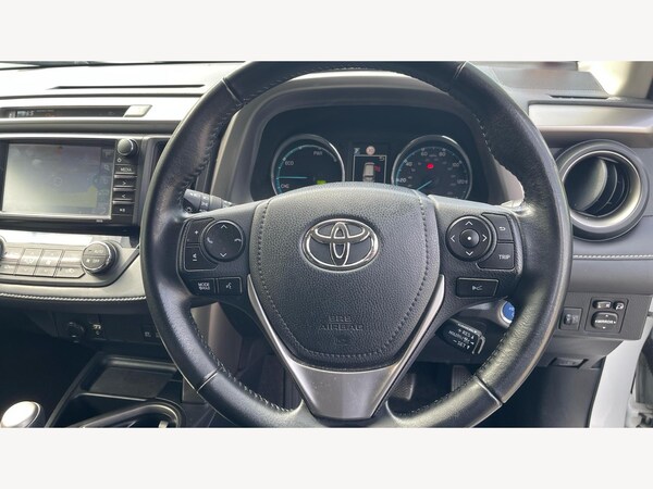 Used Toyota RAV4 2017 for sale - 75669526: Photo 10