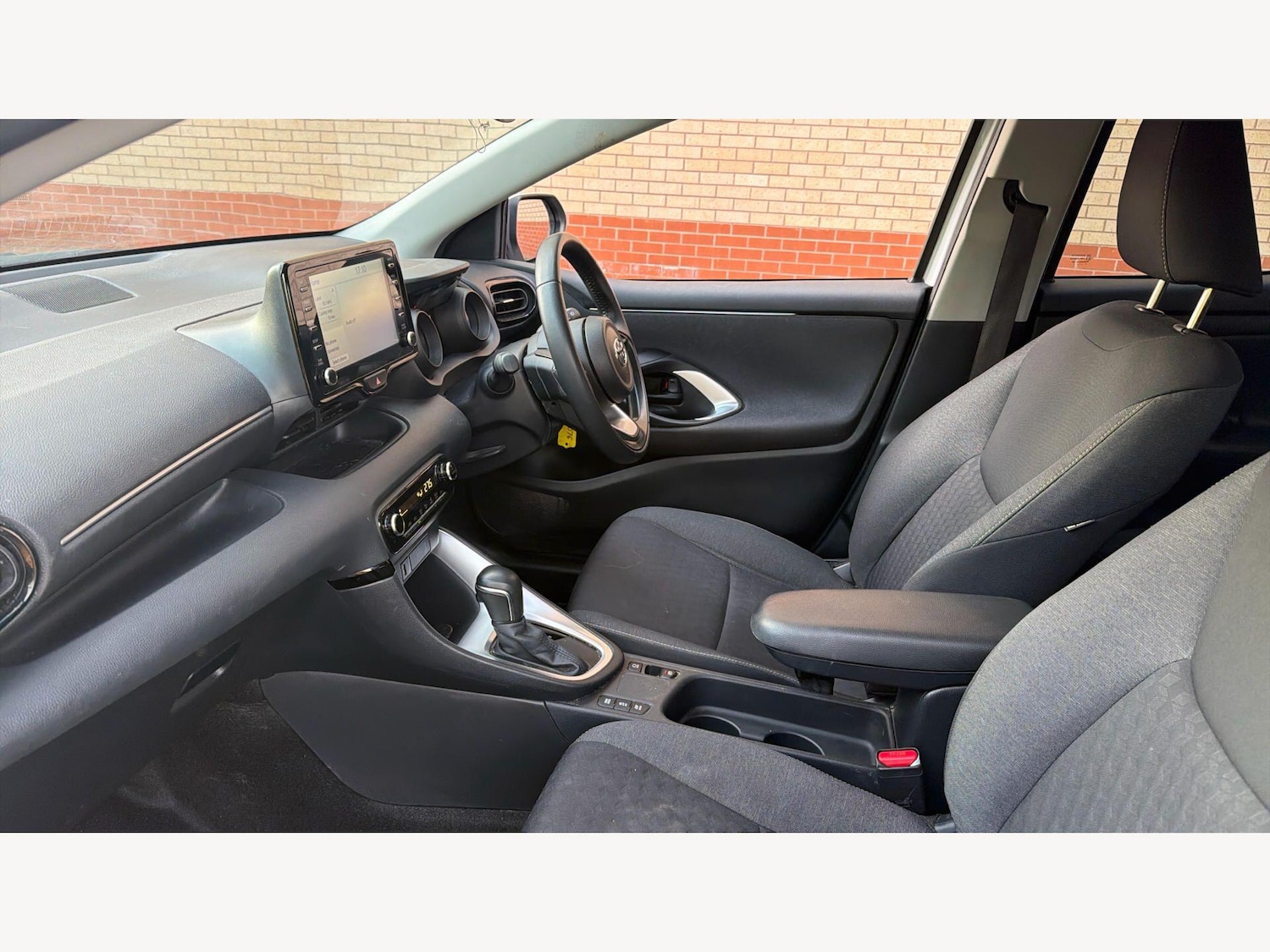 Used Toyota Yaris for sale - 78136134: Photo 12