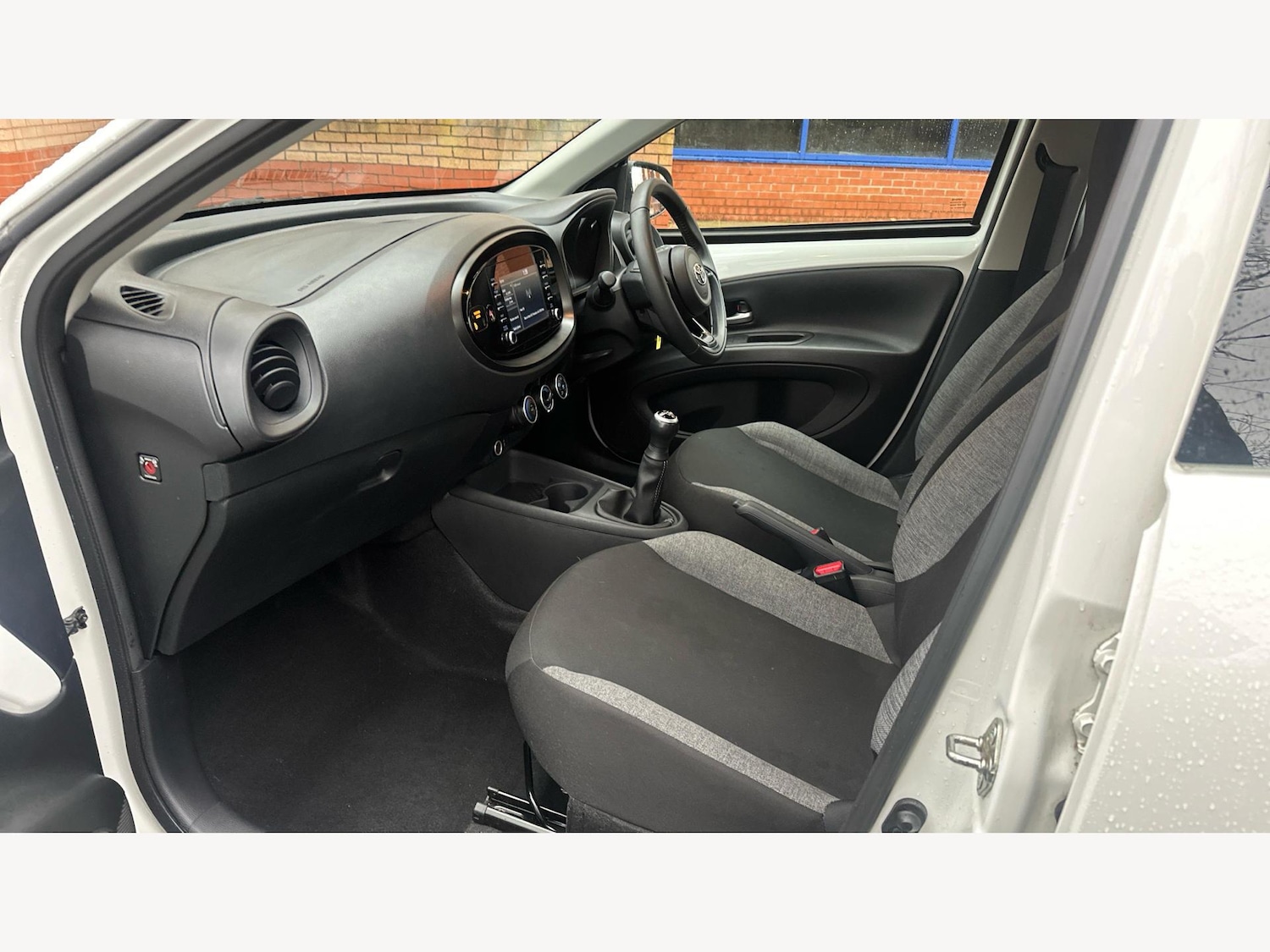 Used Toyota Aygo X 2023 for sale - 76849816: Photo 12