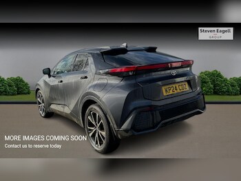 Used Toyota C-HR 2024 for sale - 77425600: Photo