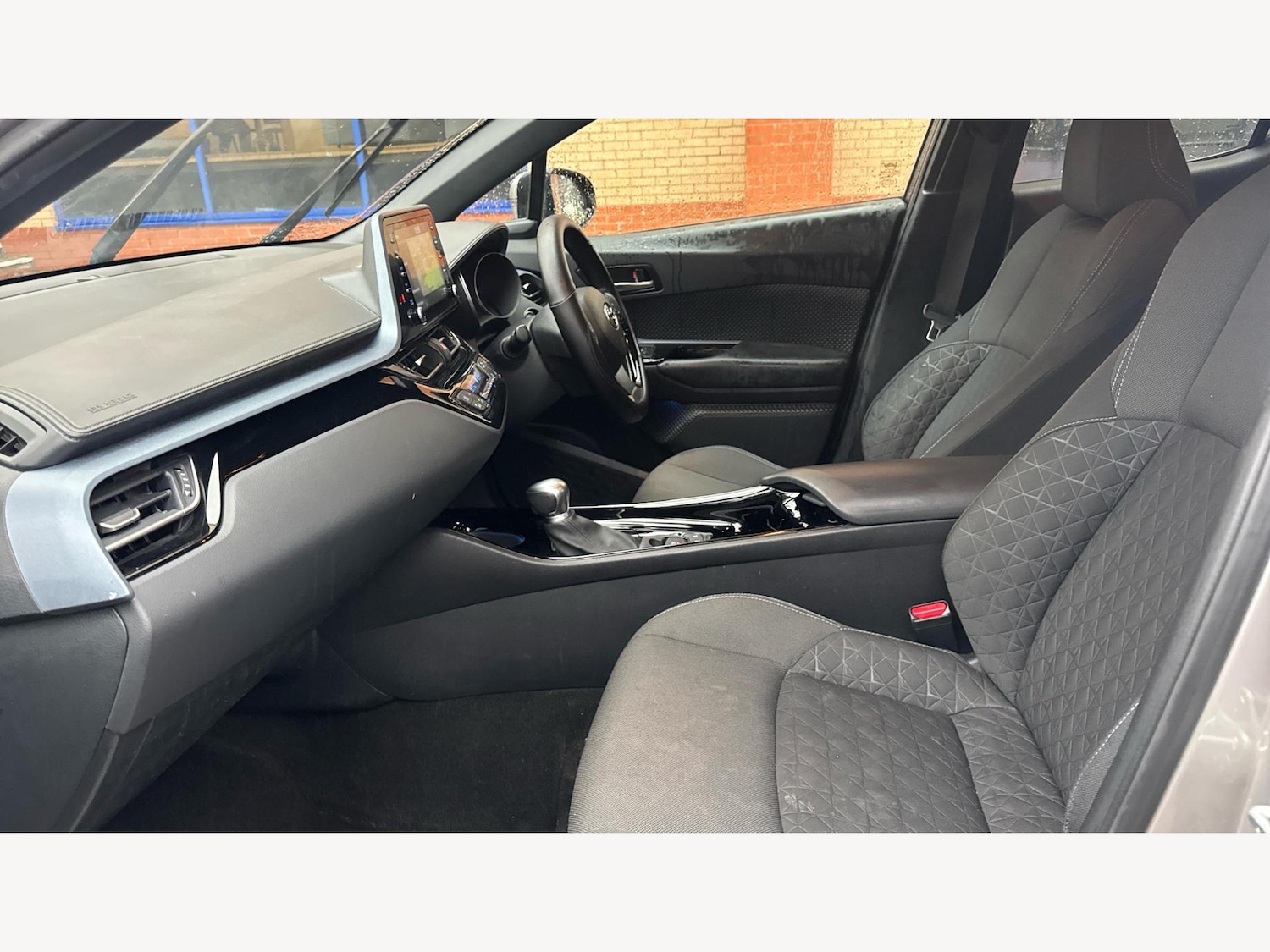 Used Toyota C-HR 2020 for sale - 77230180: Photo 12