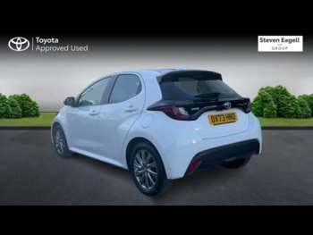 Used Toyota Yaris 2023 for sale - 74705068: Photo