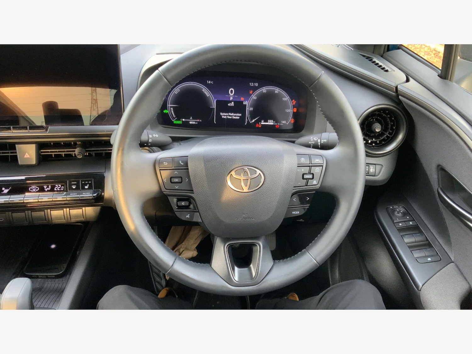 Used Toyota C-HR 2025 for sale - 78101304: Photo 10