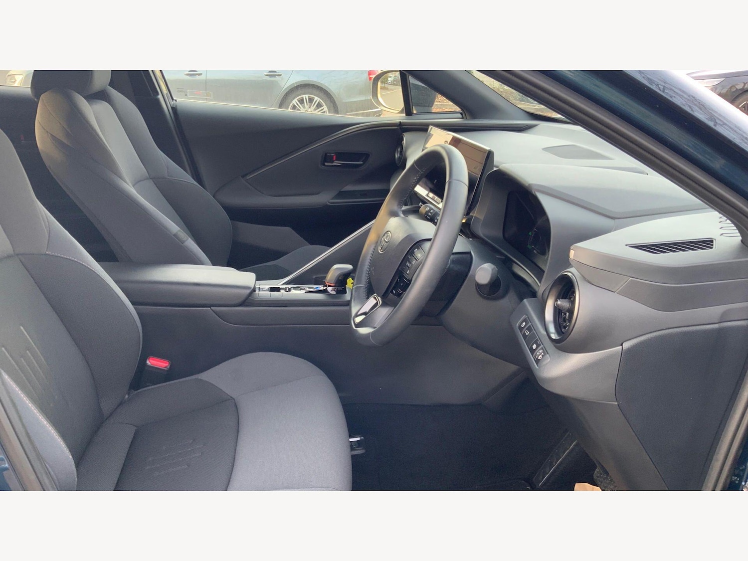 Used Toyota C-HR 2025 for sale - 78101304: Photo 13