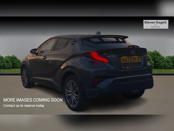 Used Toyota C-HR 2023 for sale - 76657983: Photo