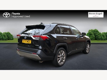 Used Toyota RAV4 2022 for sale - 76284341: Photo 2
