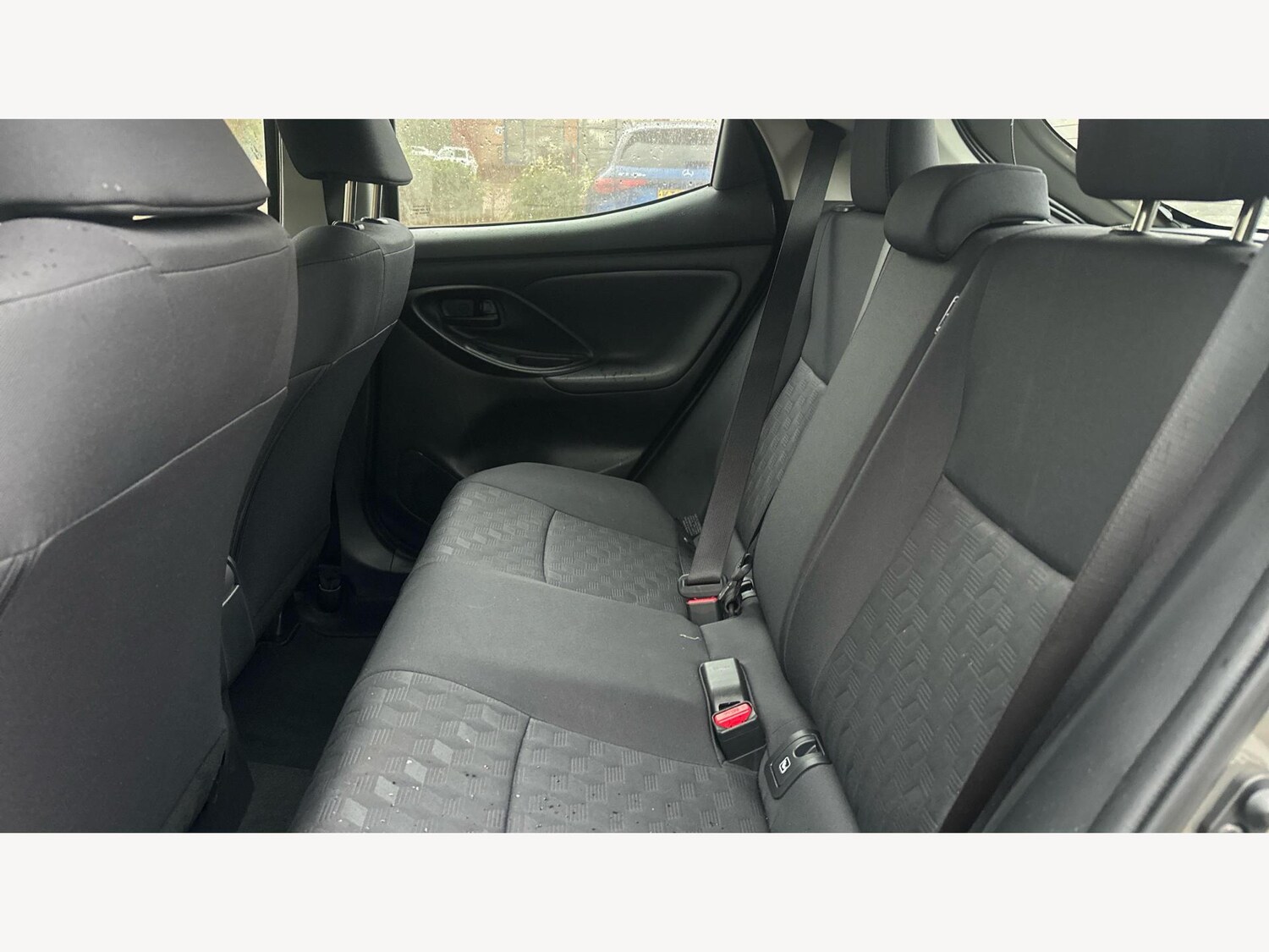 Used Toyota Yaris 2024 for sale - 76584527: Photo 15