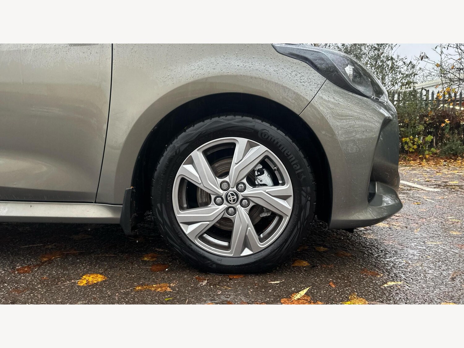 Used Toyota Yaris 2024 for sale - 76584527: Photo 20