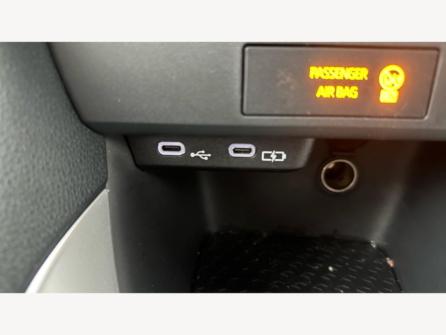 Used Toyota Yaris 2024 for sale - 76584527: Photo 23