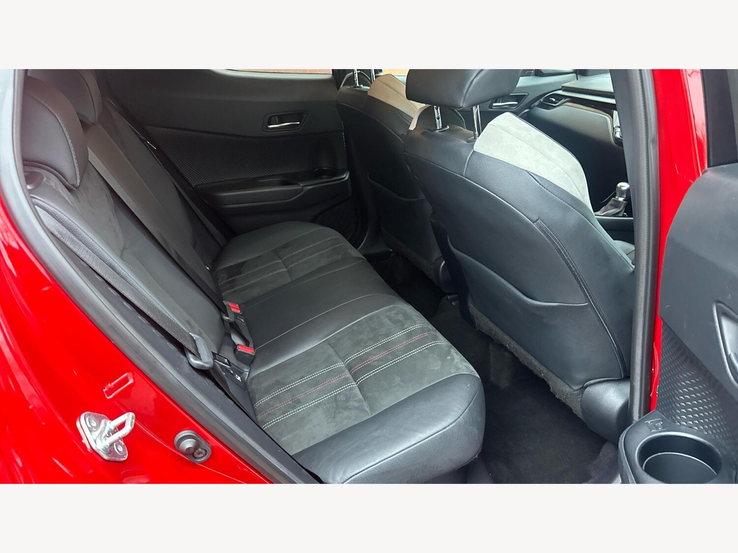 Used Toyota C-HR 2022 for sale - 77550270: Photo 14