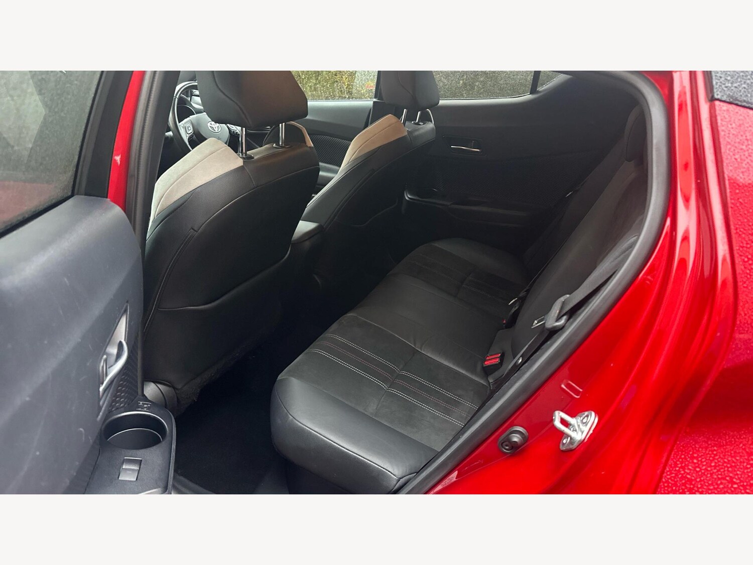 Used Toyota C-HR 2022 for sale - 77550270: Photo 15