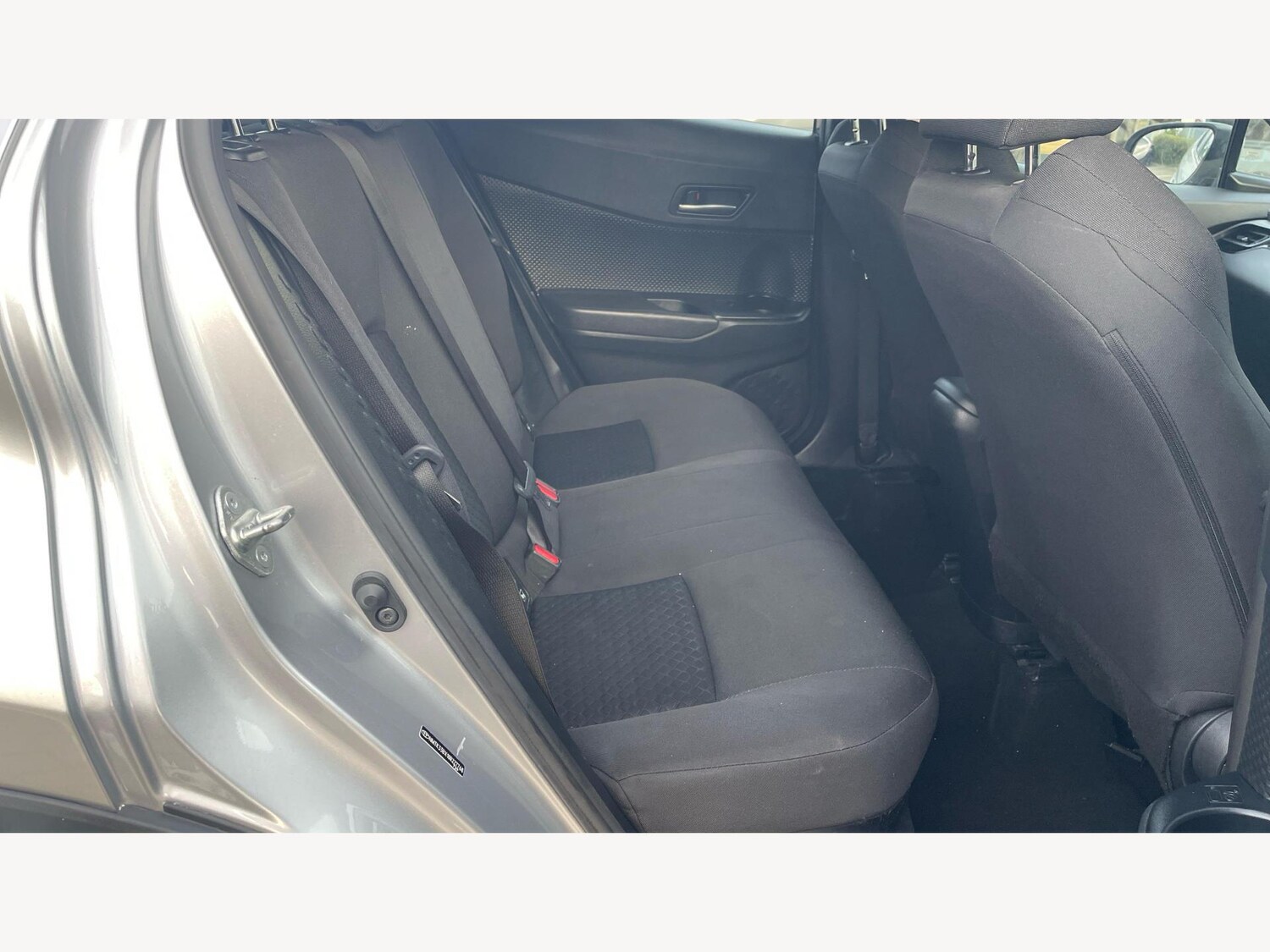 Used Toyota C-HR 2022 for sale - 76012700: Photo 14