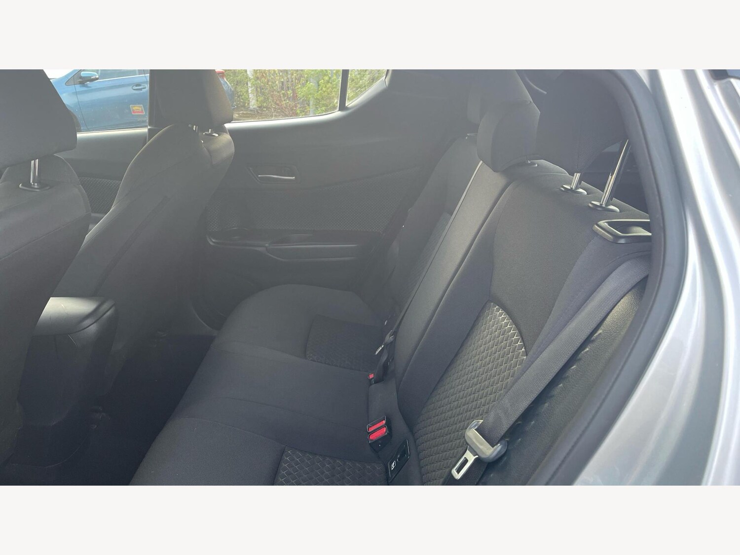 Used Toyota C-HR 2022 for sale - 76012700: Photo 15