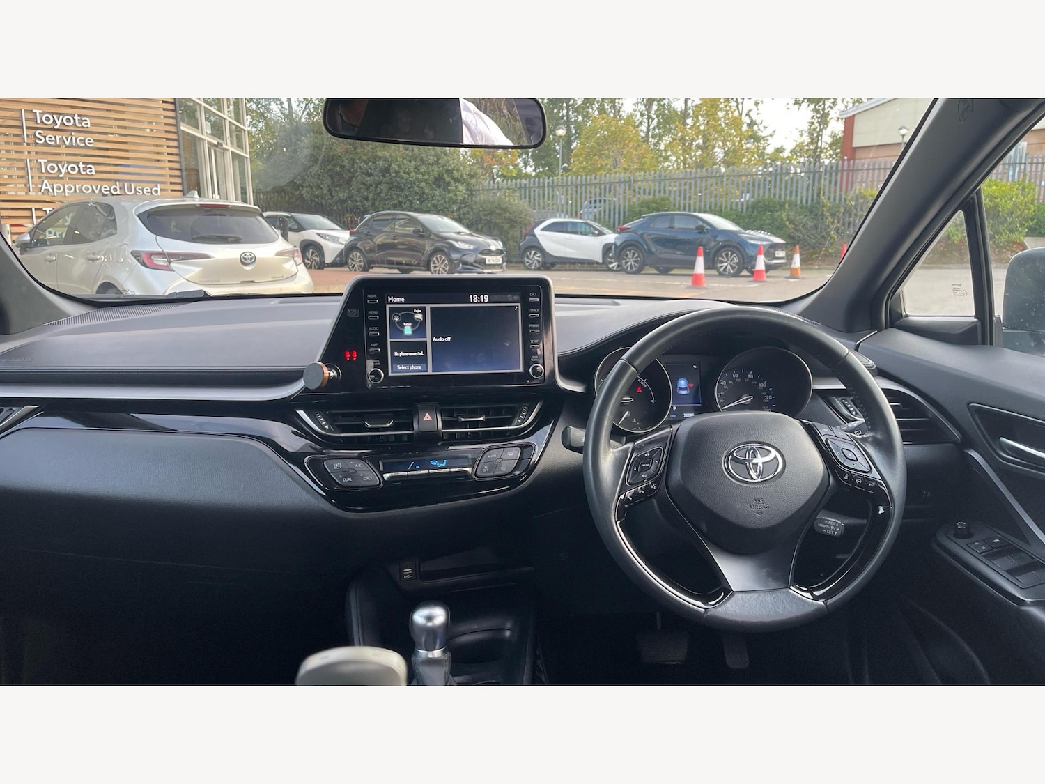 Used Toyota C-HR 2022 for sale - 76012700: Photo 7