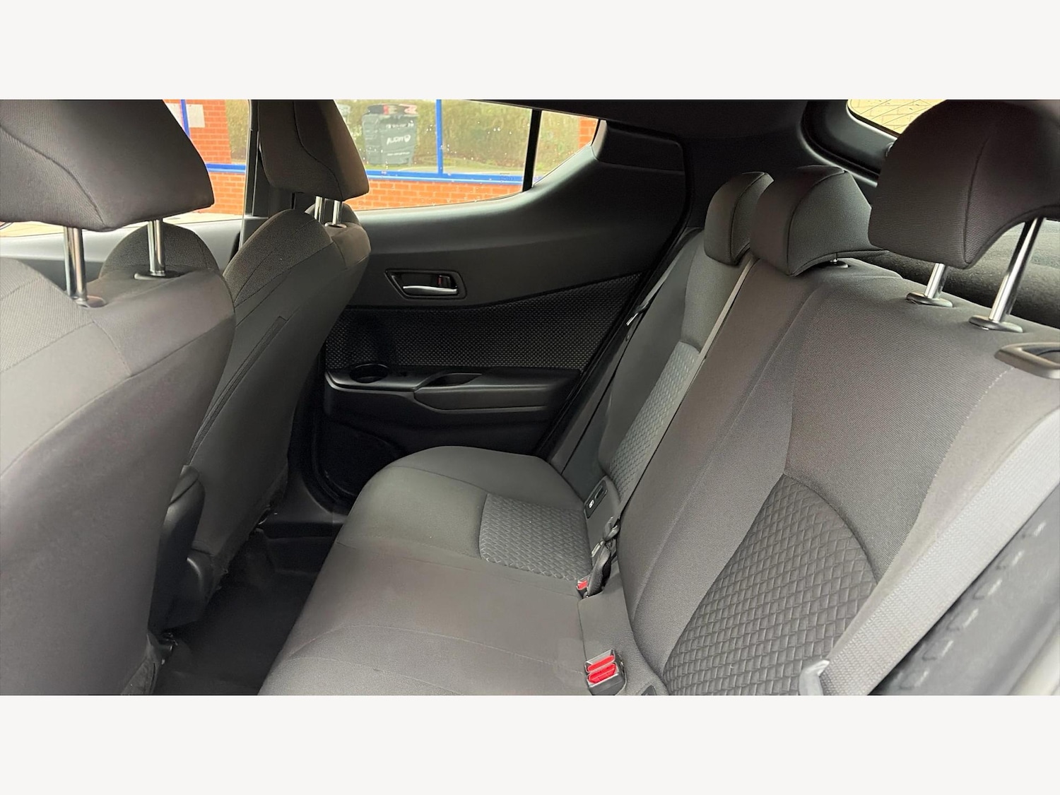 Used Toyota C-HR 2022 for sale - 77266579: Photo 15