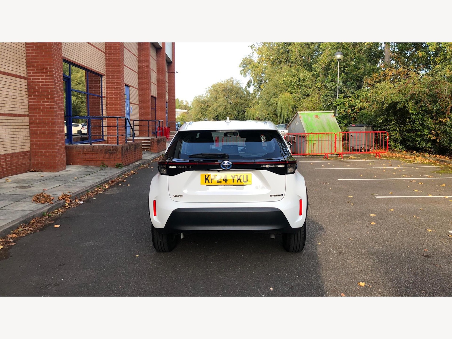 Used Toyota Yaris Cross 2024 for sale - 76759327: Photo 21