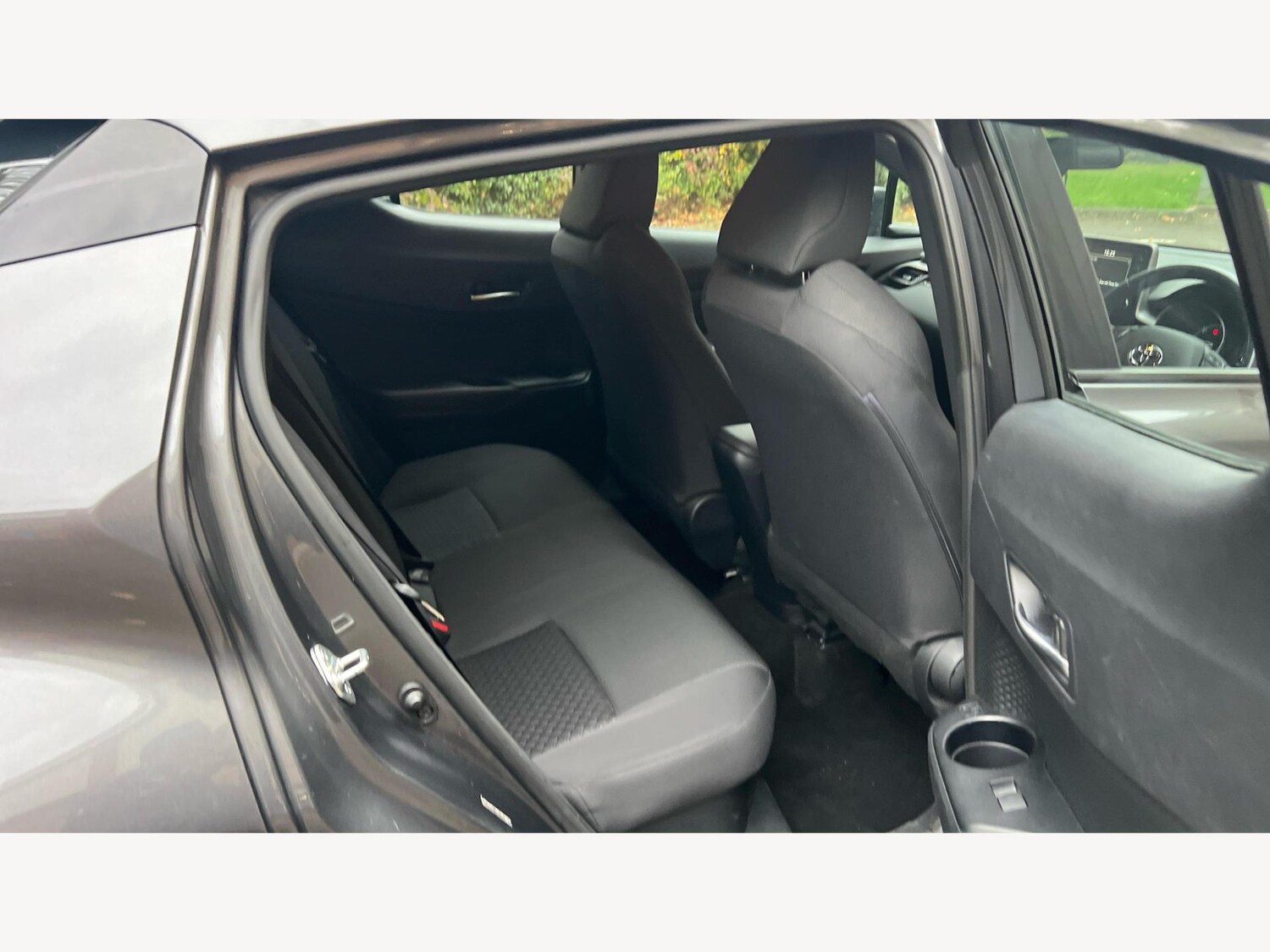 Used Toyota C-HR 2022 for sale - 76432964: Photo 14