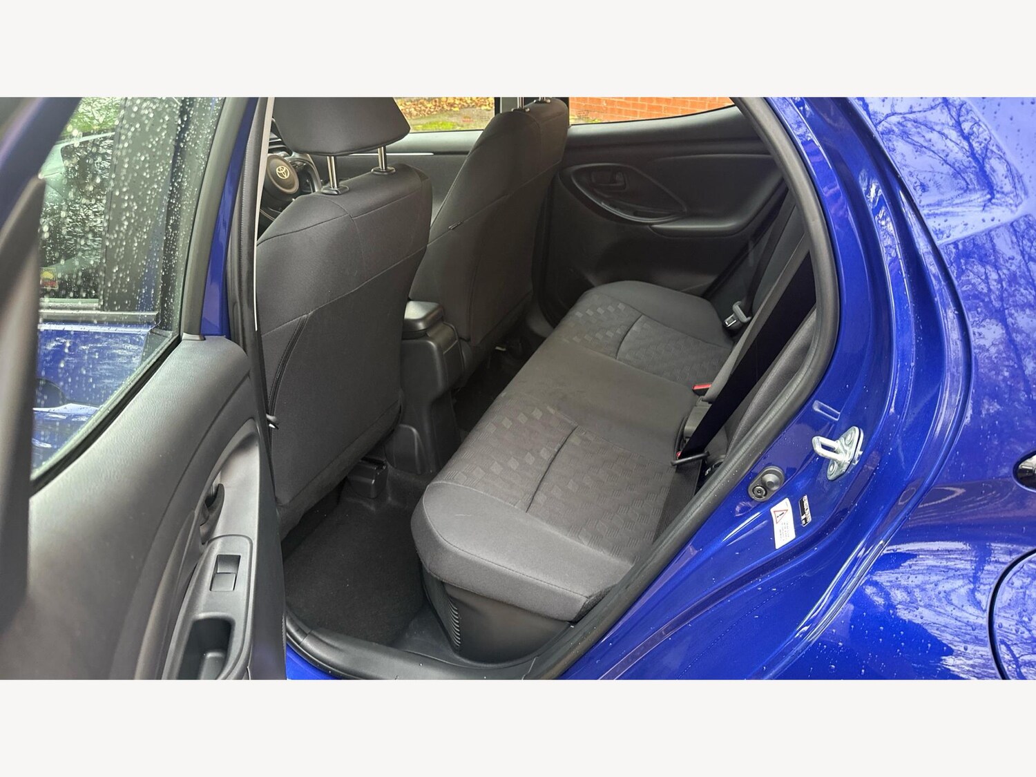 Used Toyota Yaris 2025 for sale - 76513461: Photo 15