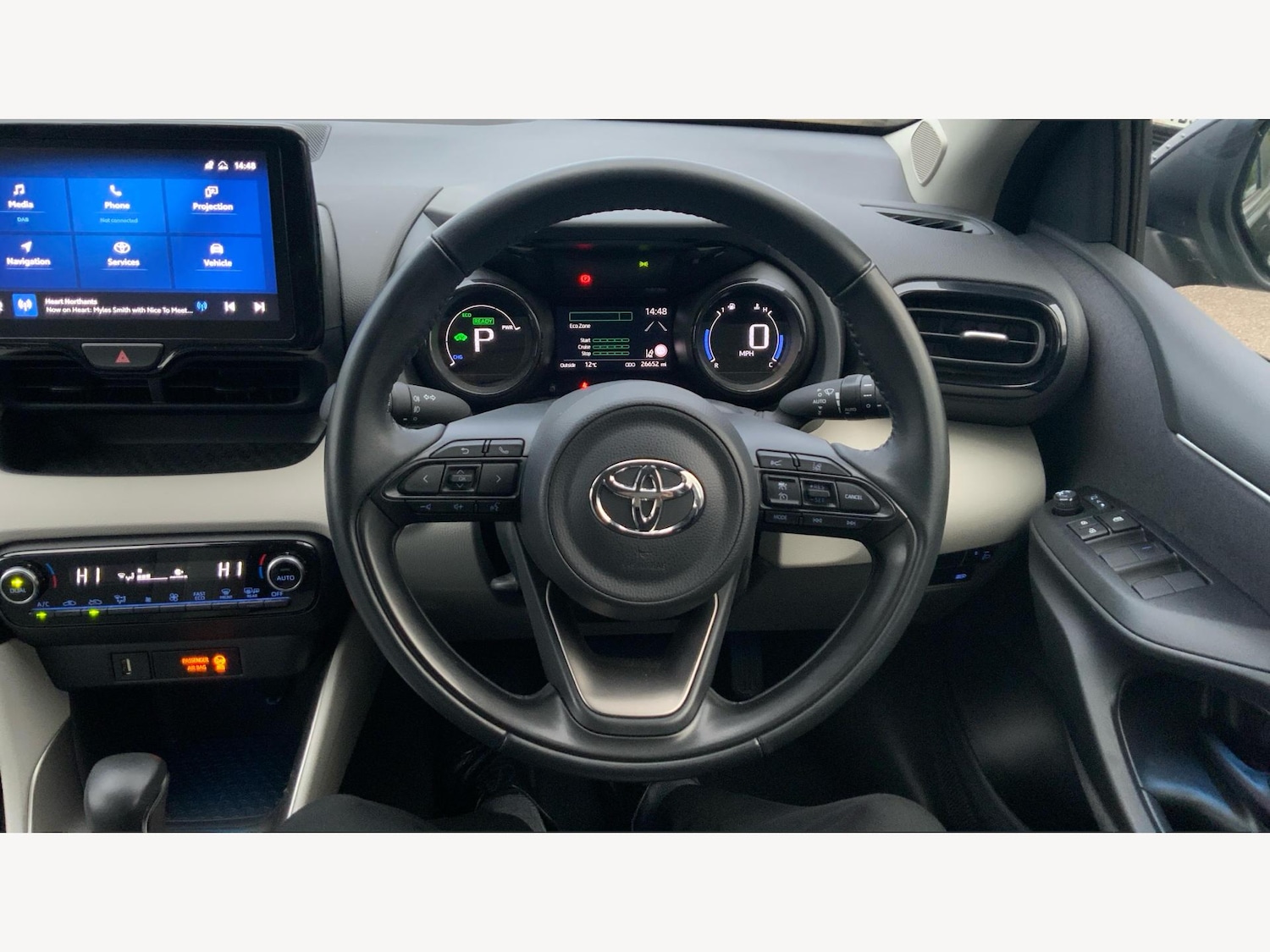 Used Toyota Yaris 2022 for sale - 77439853: Photo 10