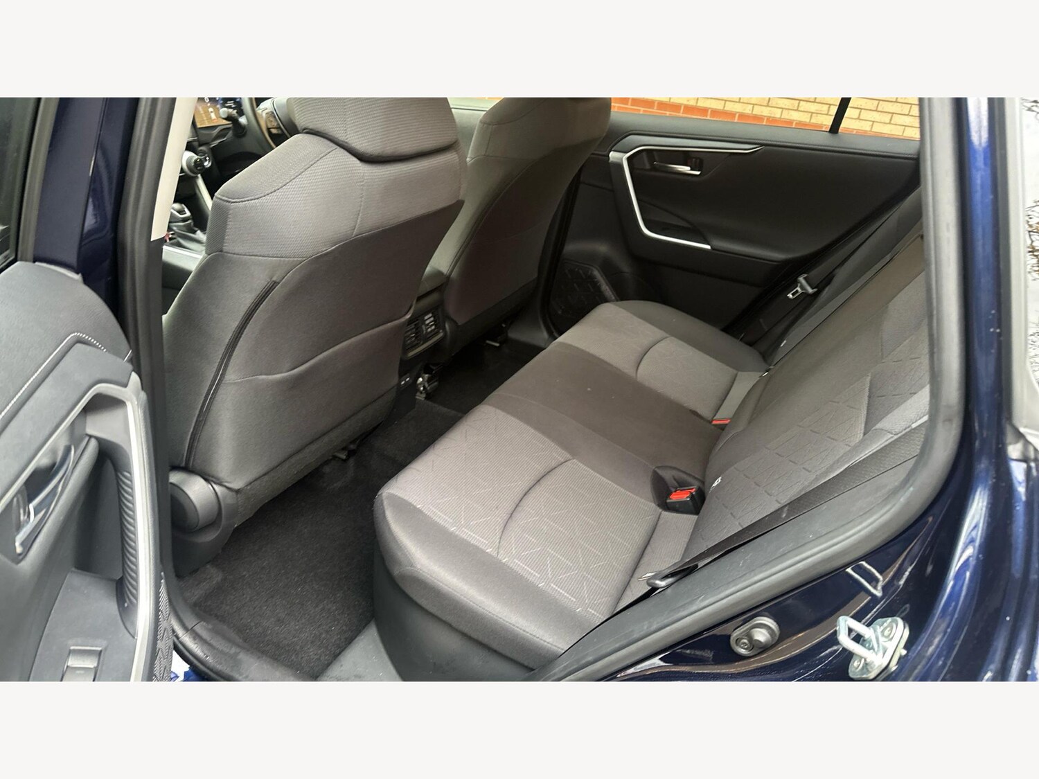 Used Toyota RAV4 2023 for sale - 76484683: Photo 15