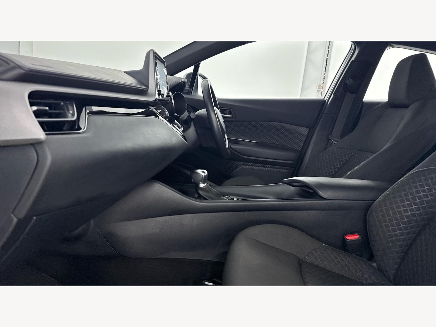 Used Toyota C-HR 2022 for sale - 77387225: Photo 12