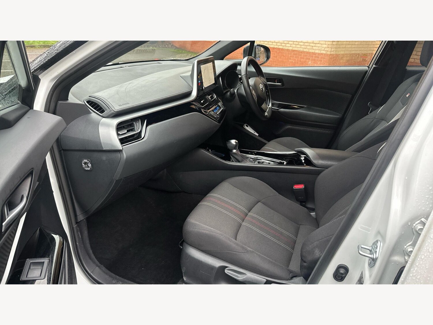 Used Toyota C-HR for sale - 77484133: Photo 12